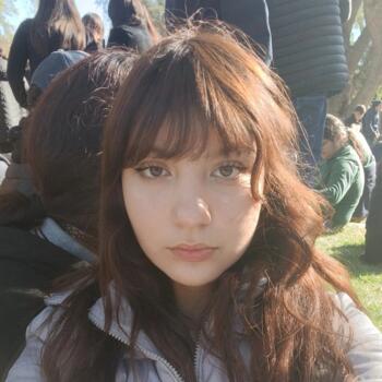 Babysitter in Calle Larga: Leticia