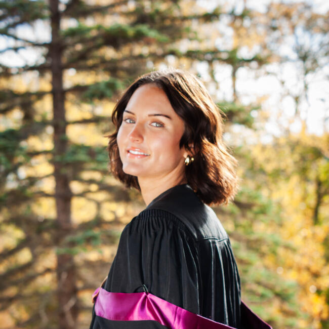 Babysitter in Ottawa: Maya