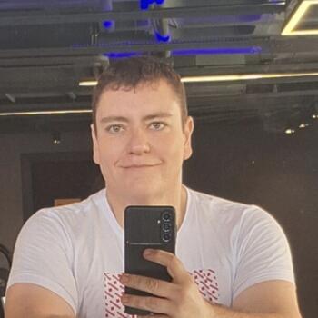 Emprego de babá em Belo Horizonte: emprego de babá Leonardo
