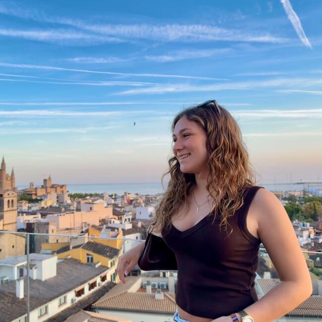 Babysitter in Alaró: Claudia