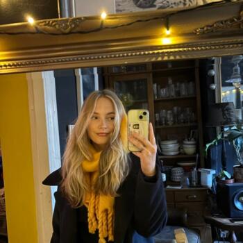 Babysitter in Edinburgh: Iona