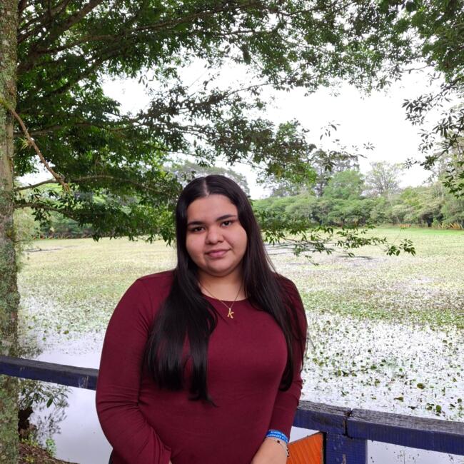 Babysitter in Pérez: Yuli