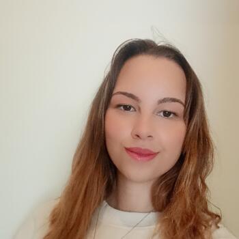 Babysitter in Romainville: Camelia