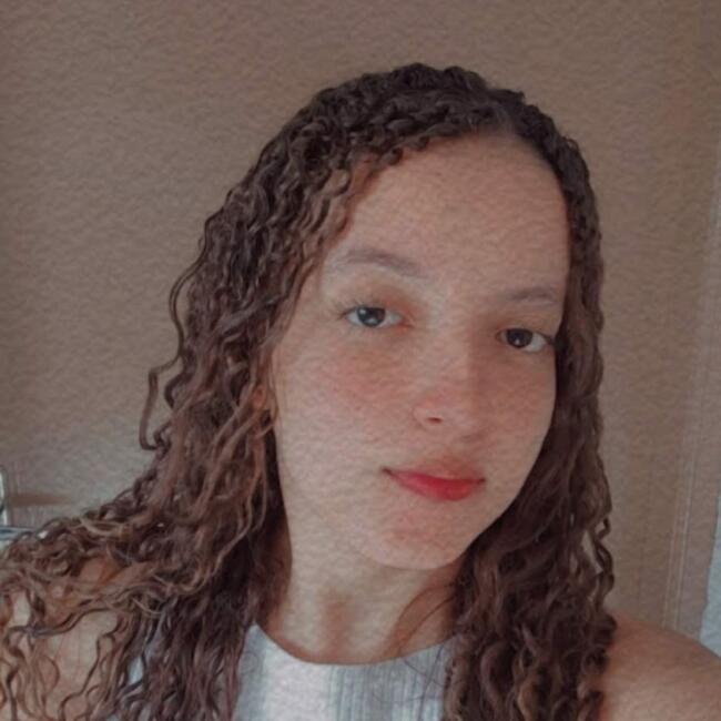 Babá em Barrinha: Natália