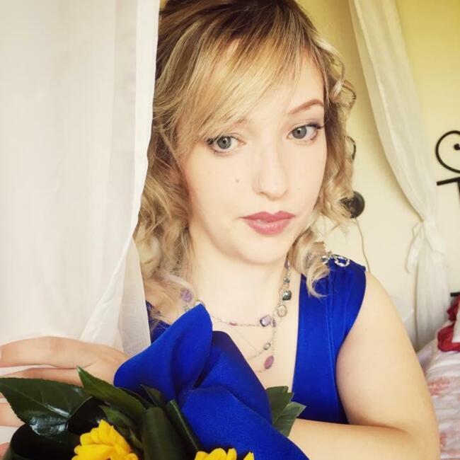 Babysitter in Carmagnola: VALENTINA