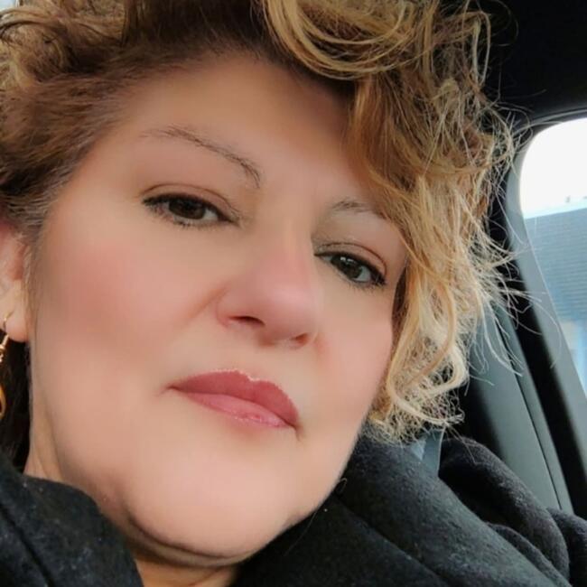 Babysitter in Verretto: Angela