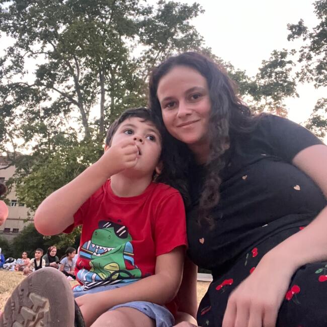 Babysitting job in Saint-Augustin-des-Bois: Linda