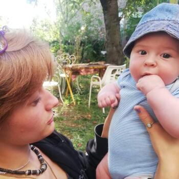 Baby-sitter in Saint-Étienne: Philomène