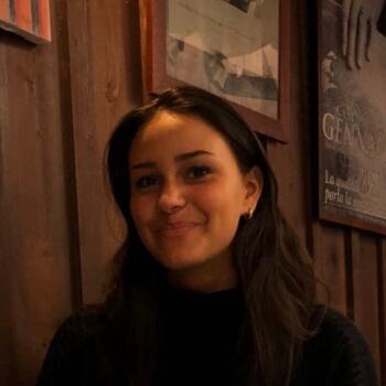 Babysitter in Courbevoie: Catalyna