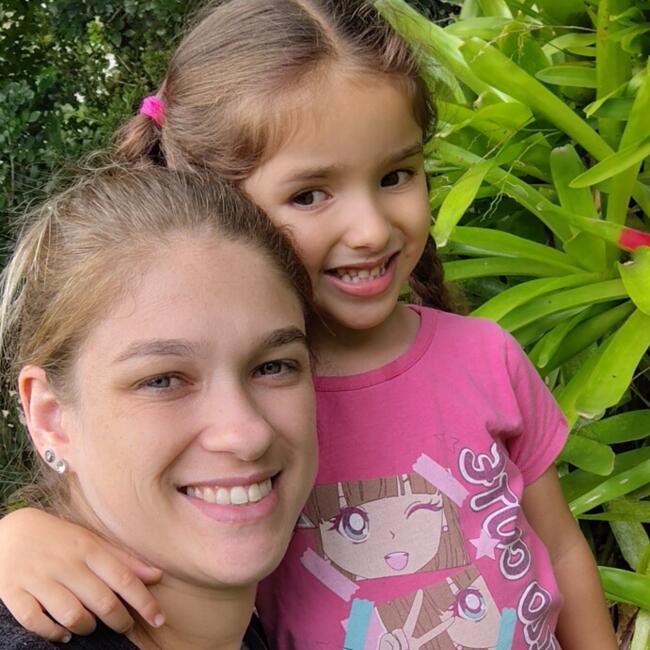 Babysitter in Petrópolis: Leila