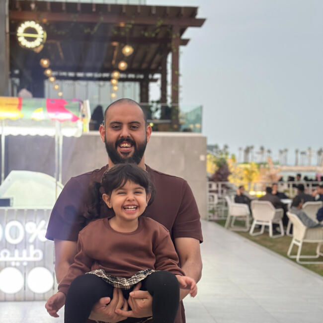 وظيفة جليسة أطفال في الدمام: لولوه