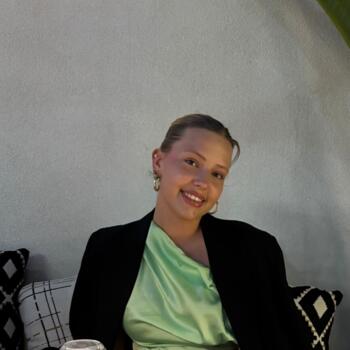 Babysitter in Hillegom: Sophie