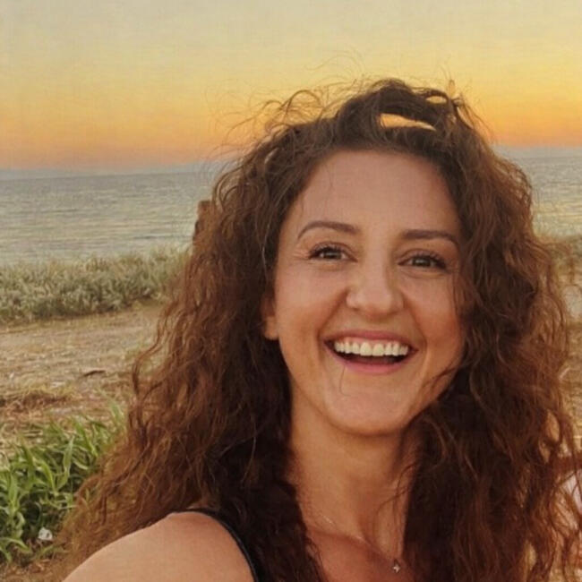 Babysitter in Thermi: Ντορινα