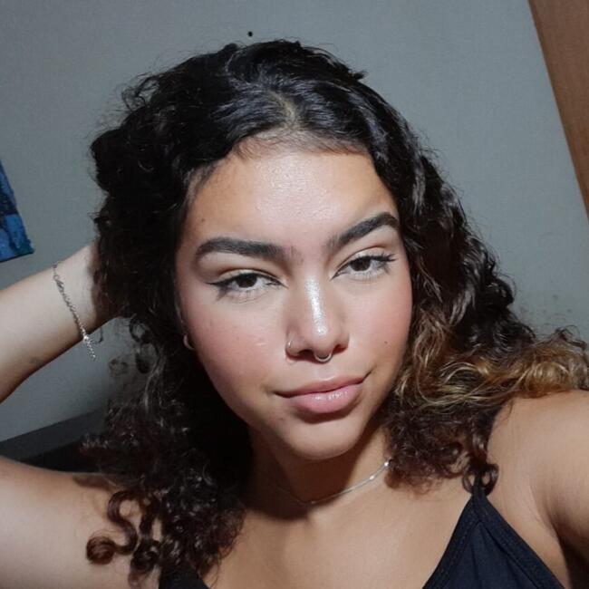 Babá em Cariacica: Paola