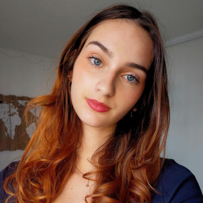 Babysitter in Cagnes-sur-Mer: Chloe