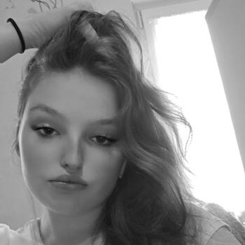 Babysitter in Geraardsbergen: Sharon