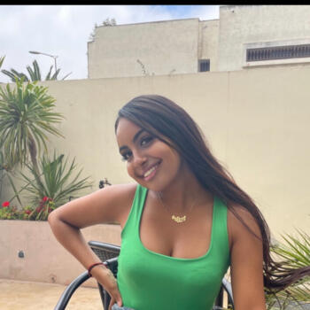 Babysitter in Nanterre: Houweida