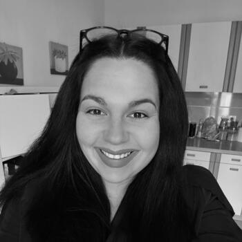 Babysitter Saint-Romain-le-Puy: Océane