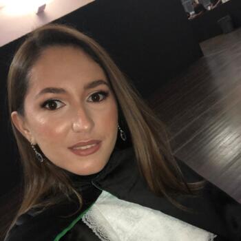 Babysitter in Brasília: Andressa Valéria
