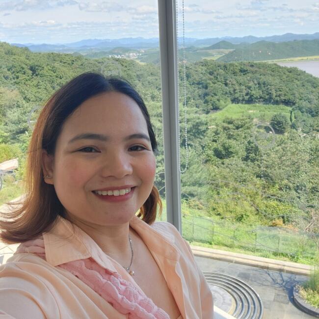 Babysitter in Seoul: Joana