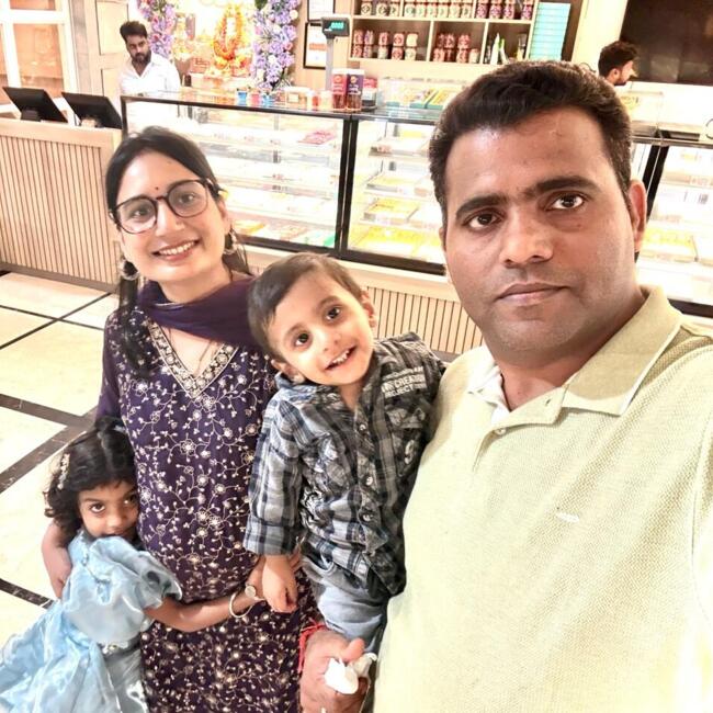 Babysitting job in Lucknow: Kajal