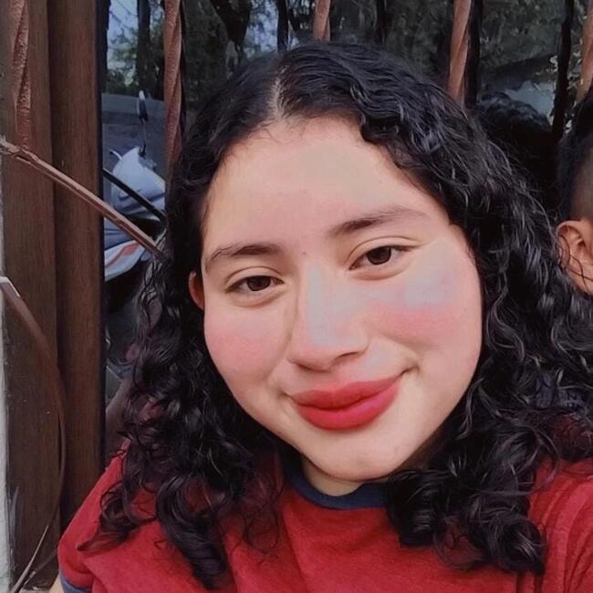 Babysitter in Chimaltenango: Arline Yuliana Berseba