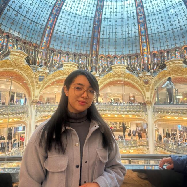 Baby-sitter à Rouen: Rania