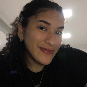 Babá Porto Velho: Leticia