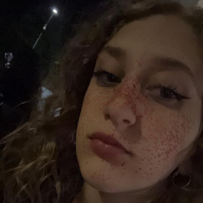 Babysitter a Perugia: Claudia