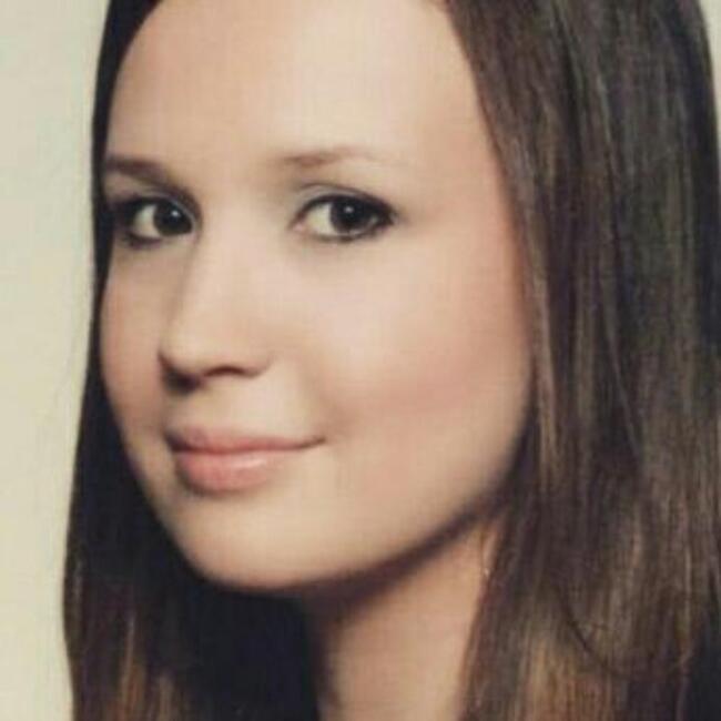 Babysitter in Zalaegerszeg: Veronika