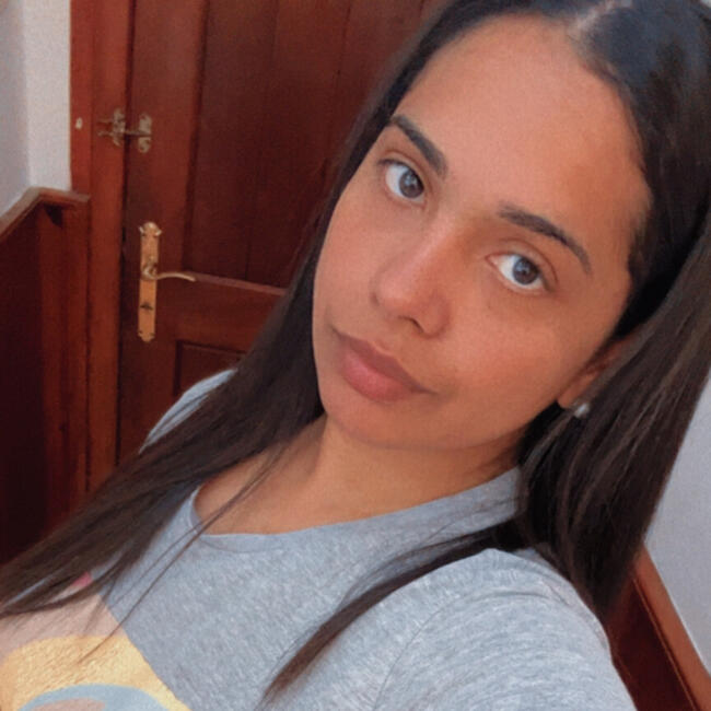 Babysitting job in Montevideo: Iara
