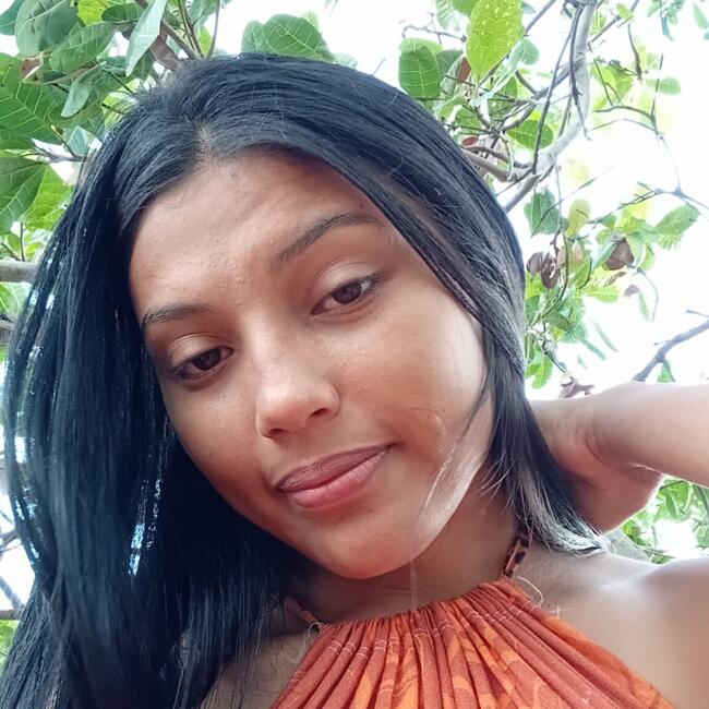 Babysitter in Caucaia: Taynara