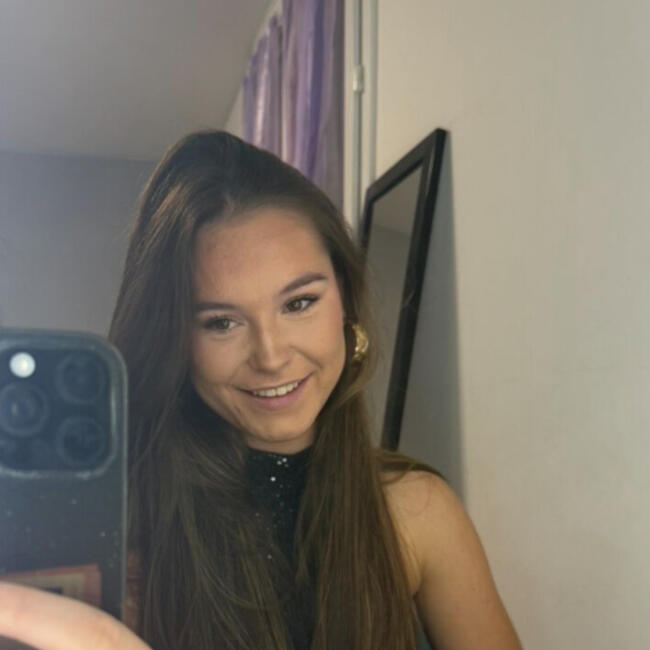 Babysitter in Baho: Malorie