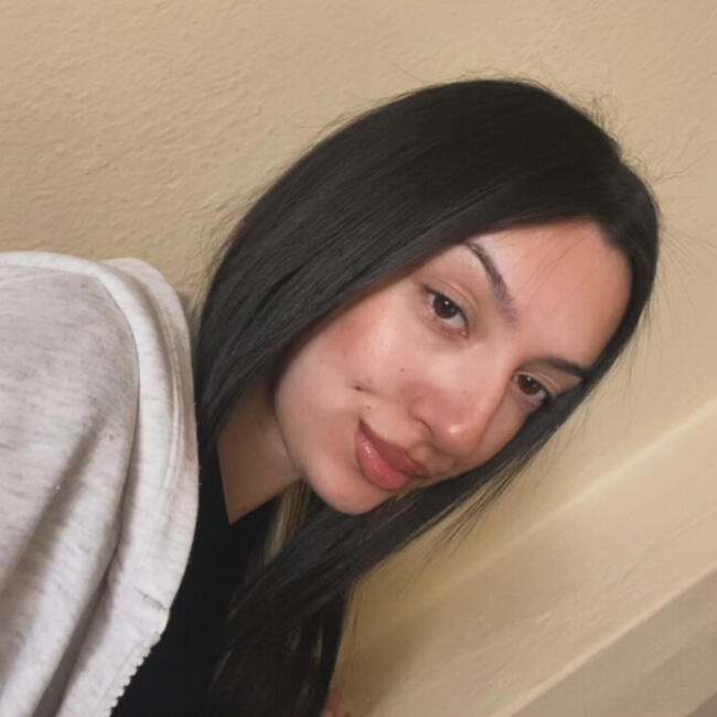 Babysitter στην περιοχή Τσιφλικόπουλο: Georgia