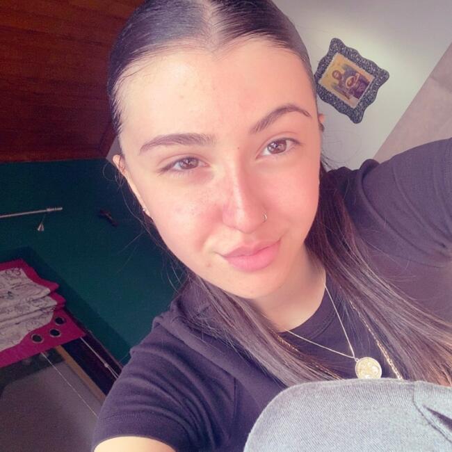 Babysitter in Pýrgos: Ιωαννα