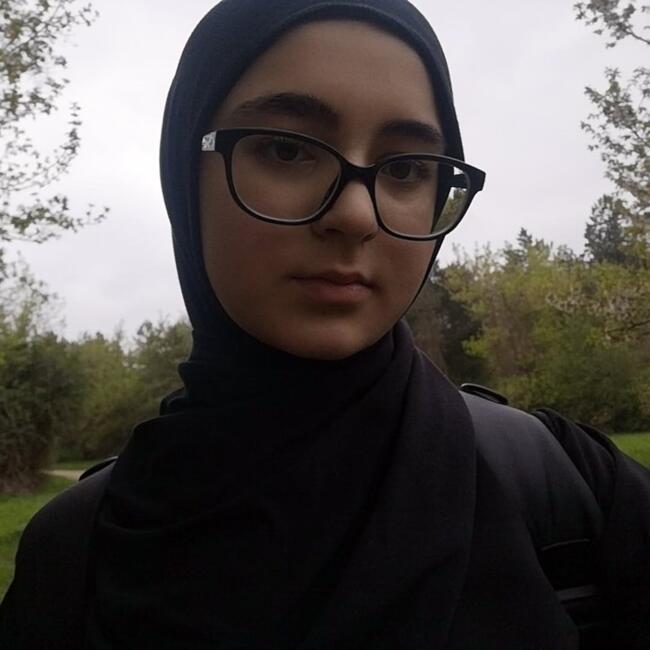 Babysitter in Halle: Nilofar