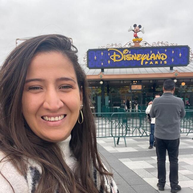 Babysitter em Cascais: Yasmin Lima