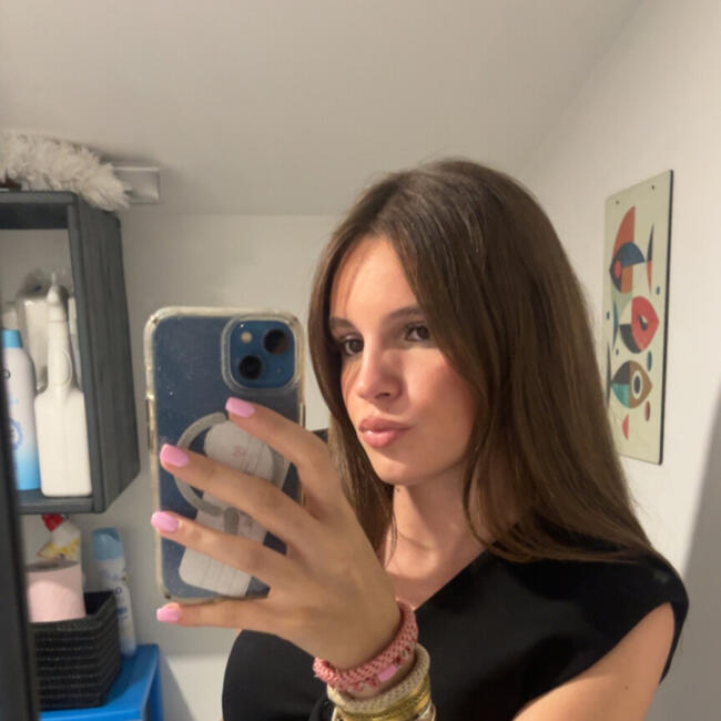 Babysitter in Balma: Julia