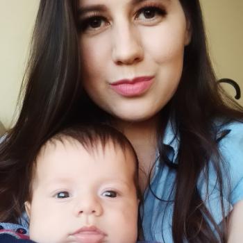 Emprego de babá em Curitiba: emprego de babá Ana
