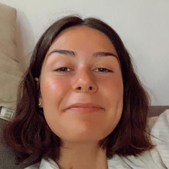 Baby-sitter in Perpignan: Emily
