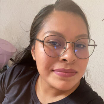 Babysitter in Manzanillo: Libni Maheli