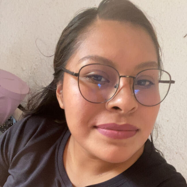 Babysitter in Manzanillo: Libni Maheli
