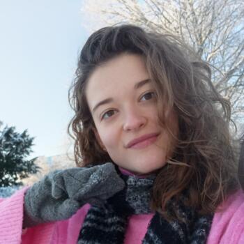 Babysitter Sainte-Luce-sur-Loire: Louise
