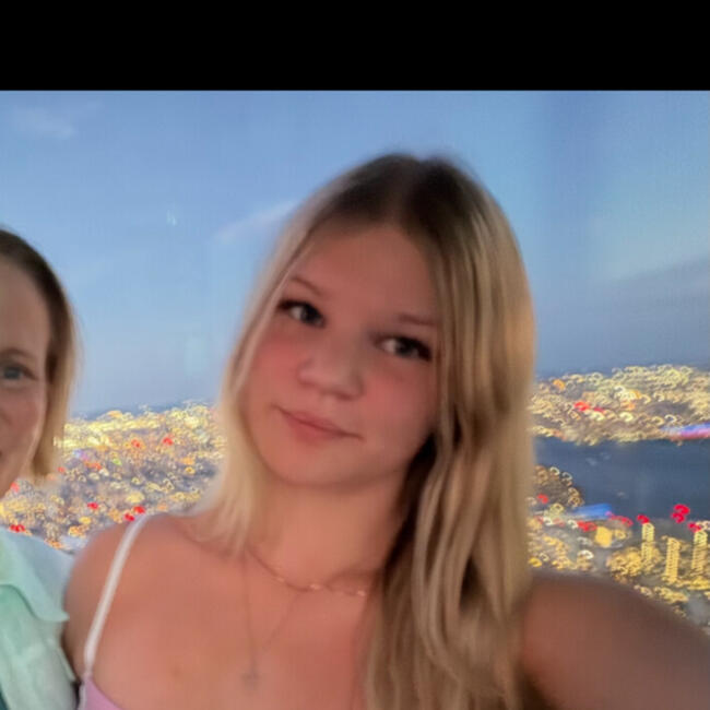 Babysitter in Key Largo: Caroline