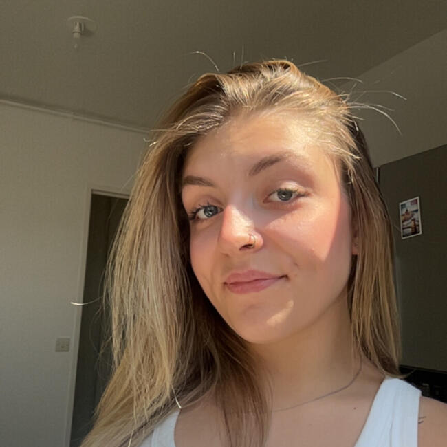 Babysitter in Cherbourg: Maëlys
