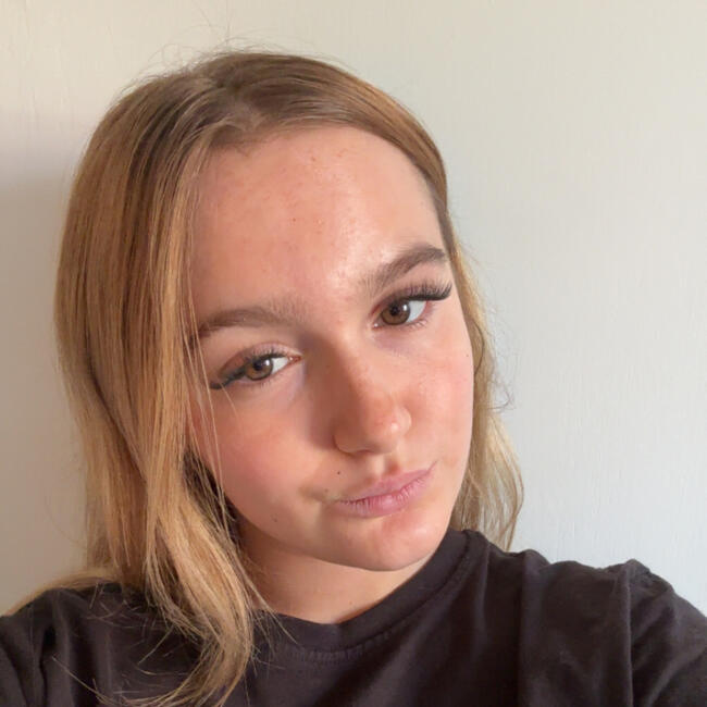 Babysitter in Sucy-en-Brie: Laure