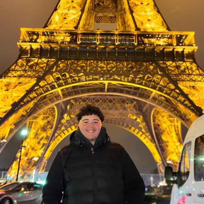 جليسة أطفال في سلا: Adam