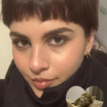 Babysitter στην περιοχή Βύρωνας: Μαριάντα