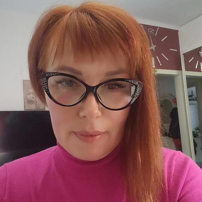 Babysitter a Como: Elena