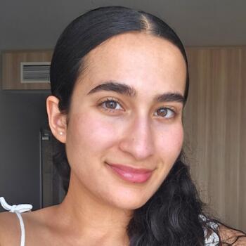 位於托雷斯韋德拉什的臨時保母: Soraia Ferreira